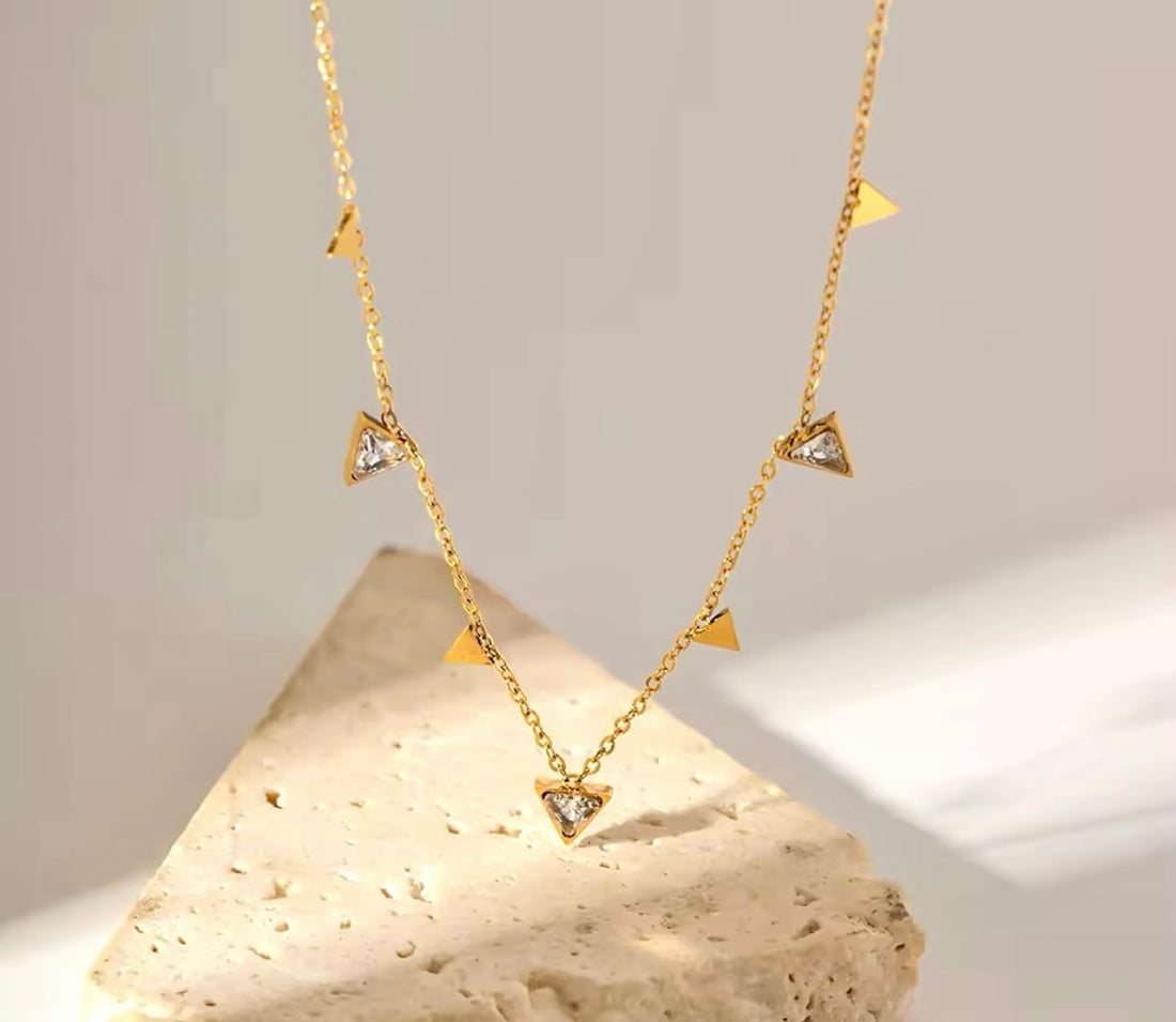 White Zircon Pendant Necklace – 18K Gold Plated