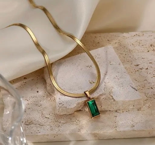 Green Stone Rectangle Necklace
