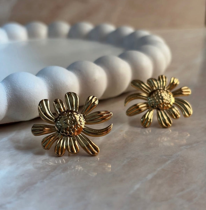 Alloy Stud Earrings – Everyday