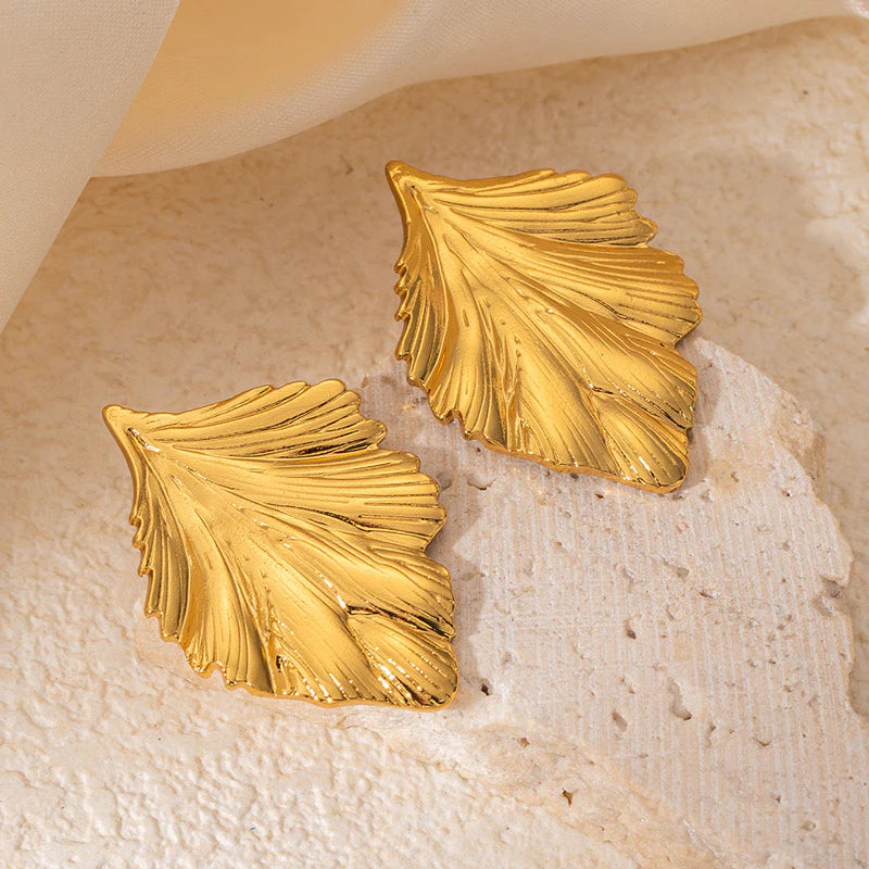 Leaf Stud Earrings – Gold Plated