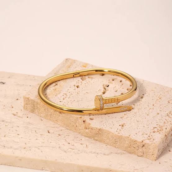 Nail Bangle Bracelet – Trendy
