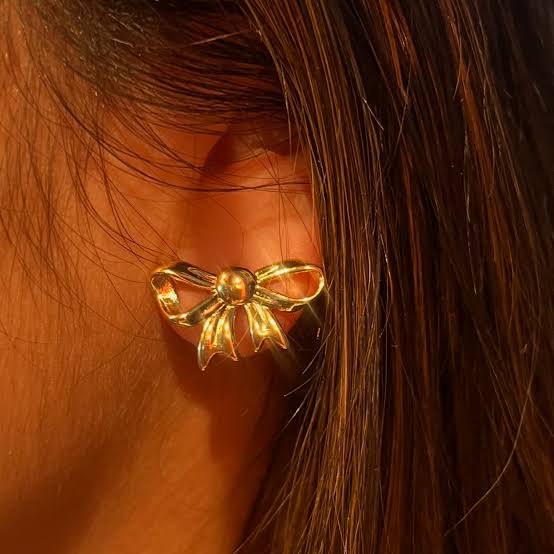 Bow Stud Earrings – Gold Plated