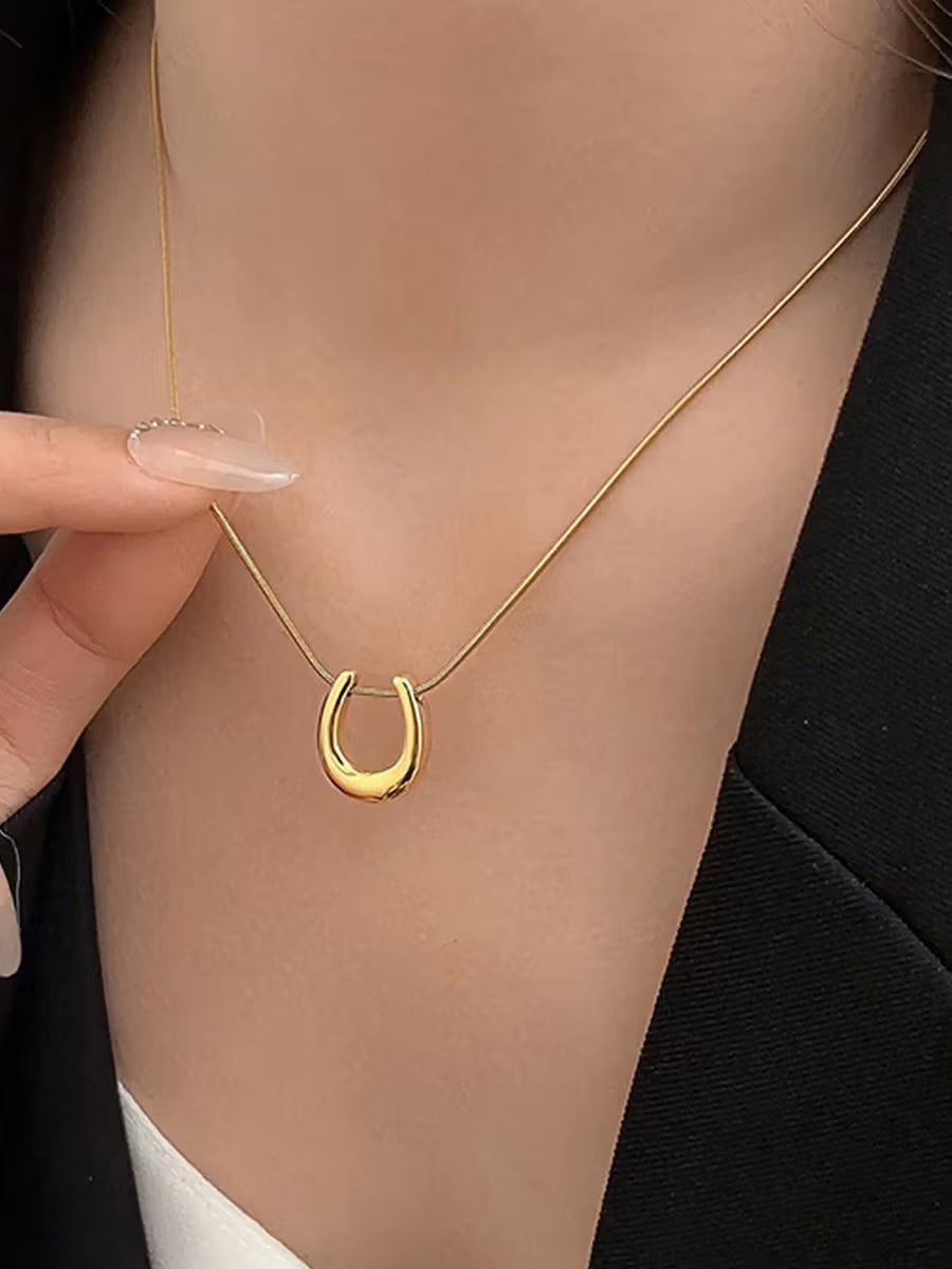 U Shaped Necklace