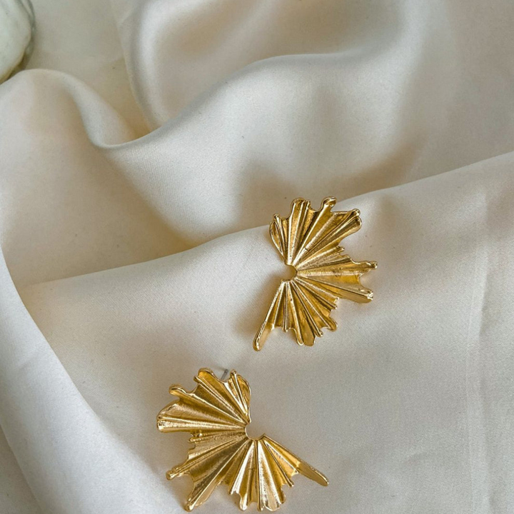 Demi Thunder Statement Earring