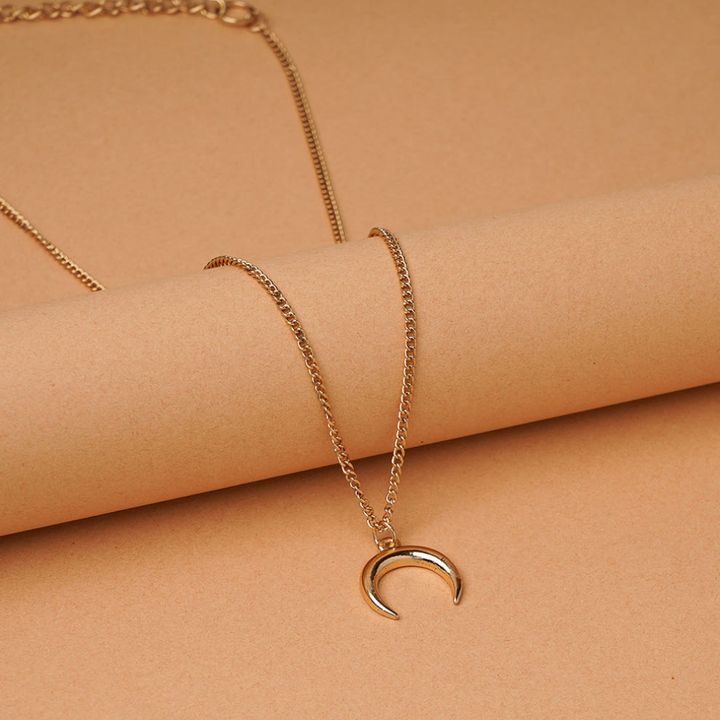 Moon Pendant Necklace – Gold Plated