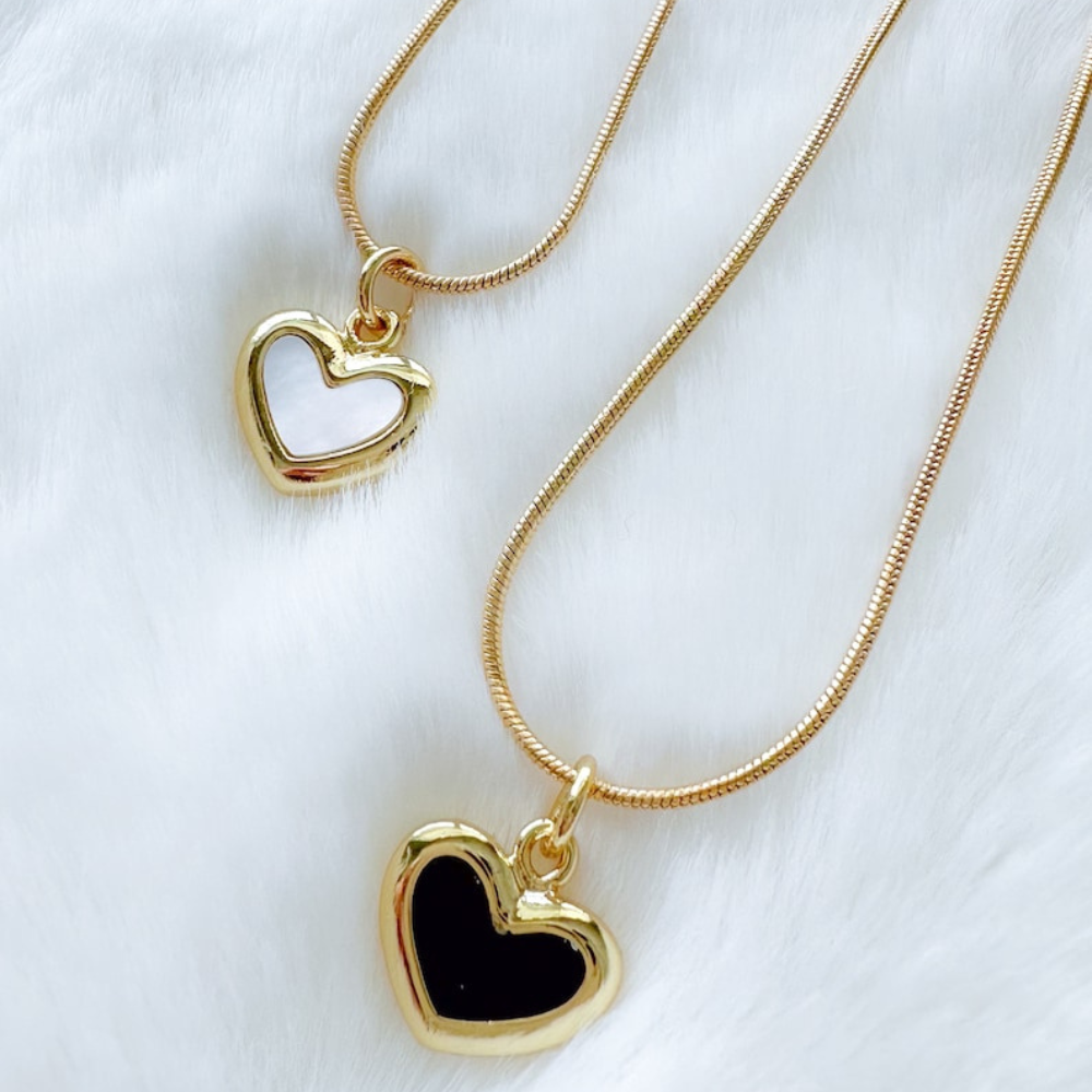 Heart Pendant Necklace – Romantic