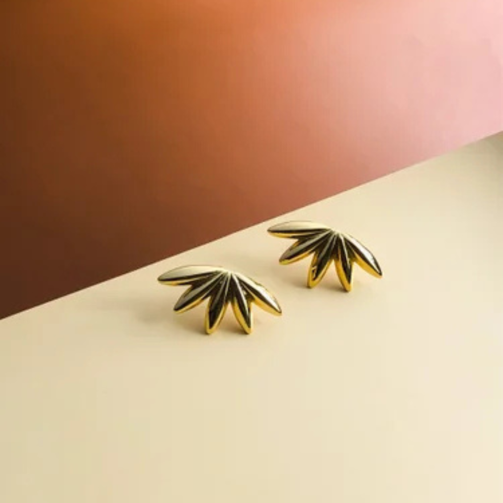 Flower Stud Earrings – Gold Plated